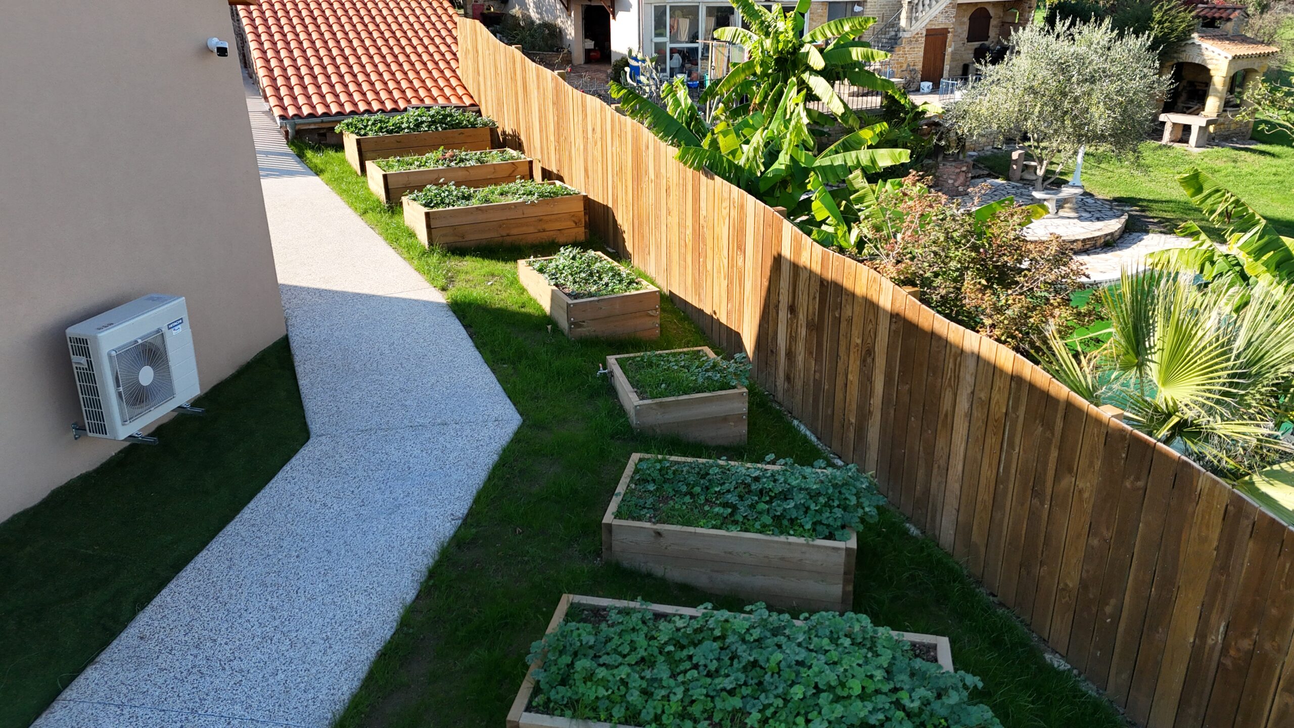 paysagiste roanne - paysagiste loire - entretien exterieur roanne - entretien jardins - architecte paysagiste roanne - paysagiste renaison