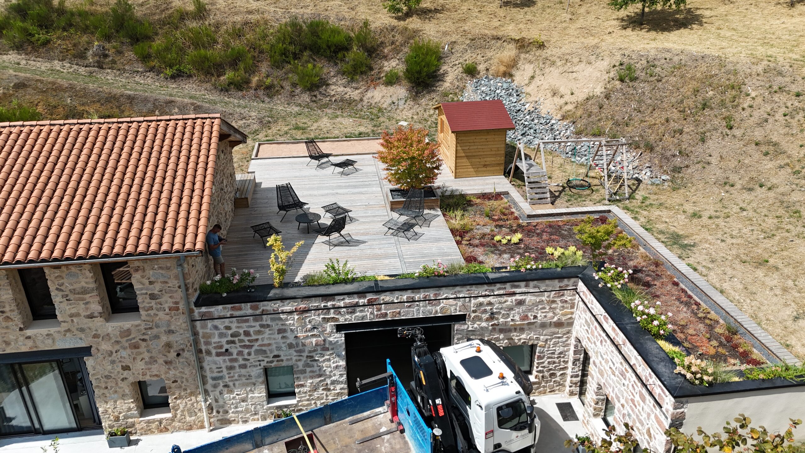 paysagiste roanne - paysagiste loire - entretien exterieur roanne - entretien jardins - architecte paysagiste france - paysagiste renaison